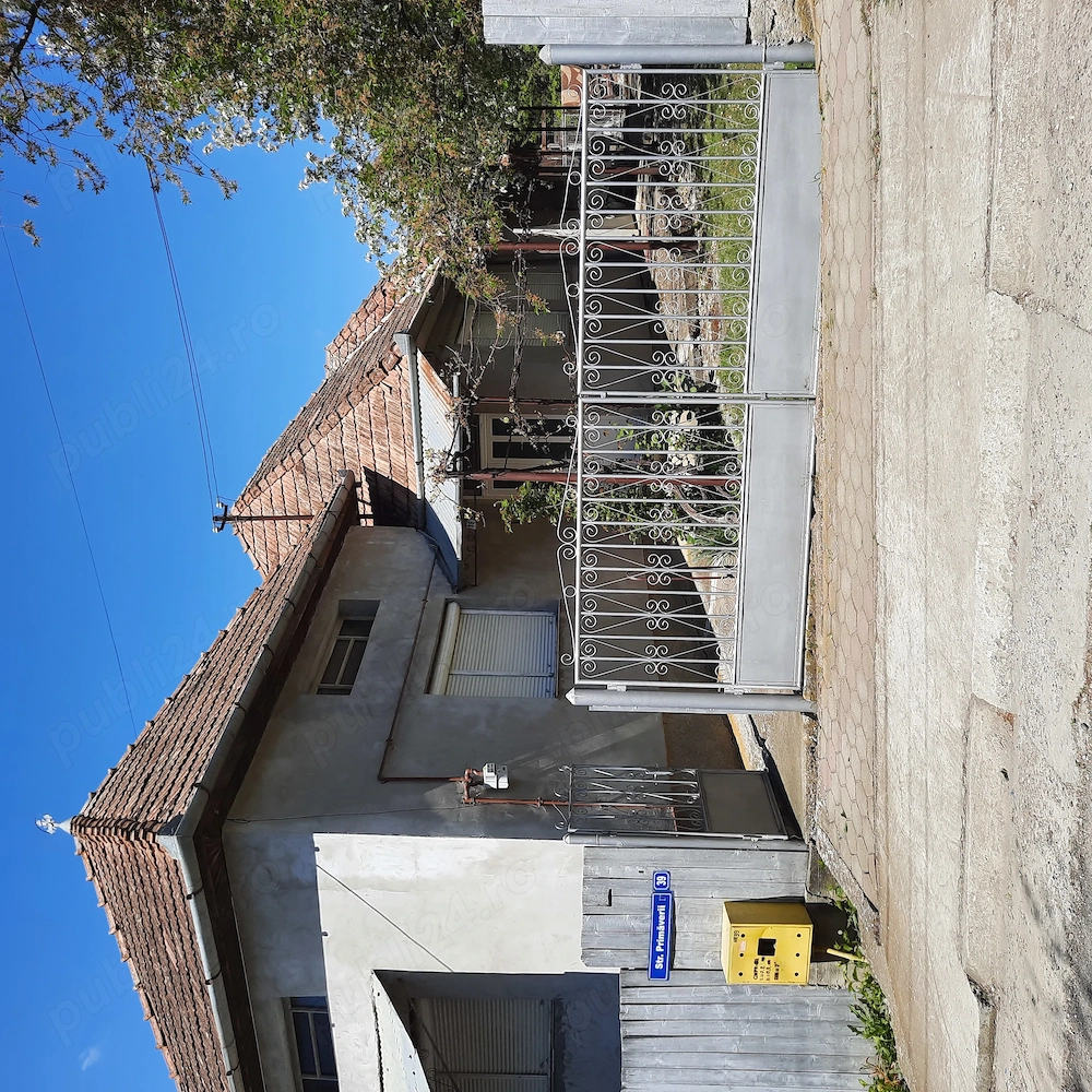 Casă de vânzare 