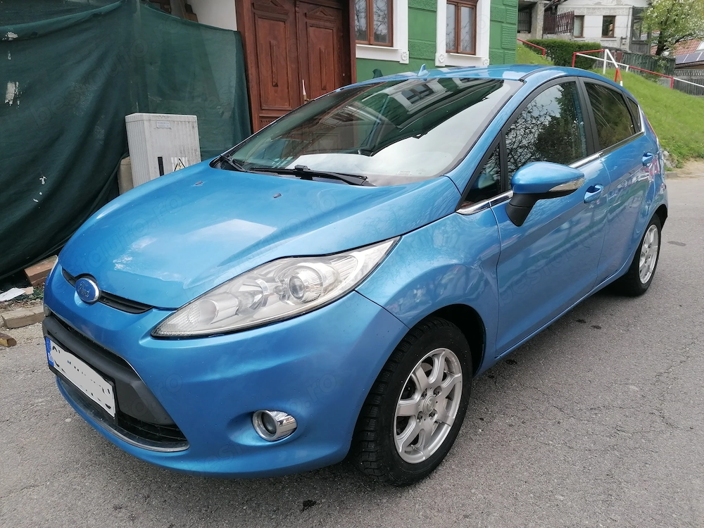 Ford fiesta înmatriculat Romania Pret 2650 Euro 