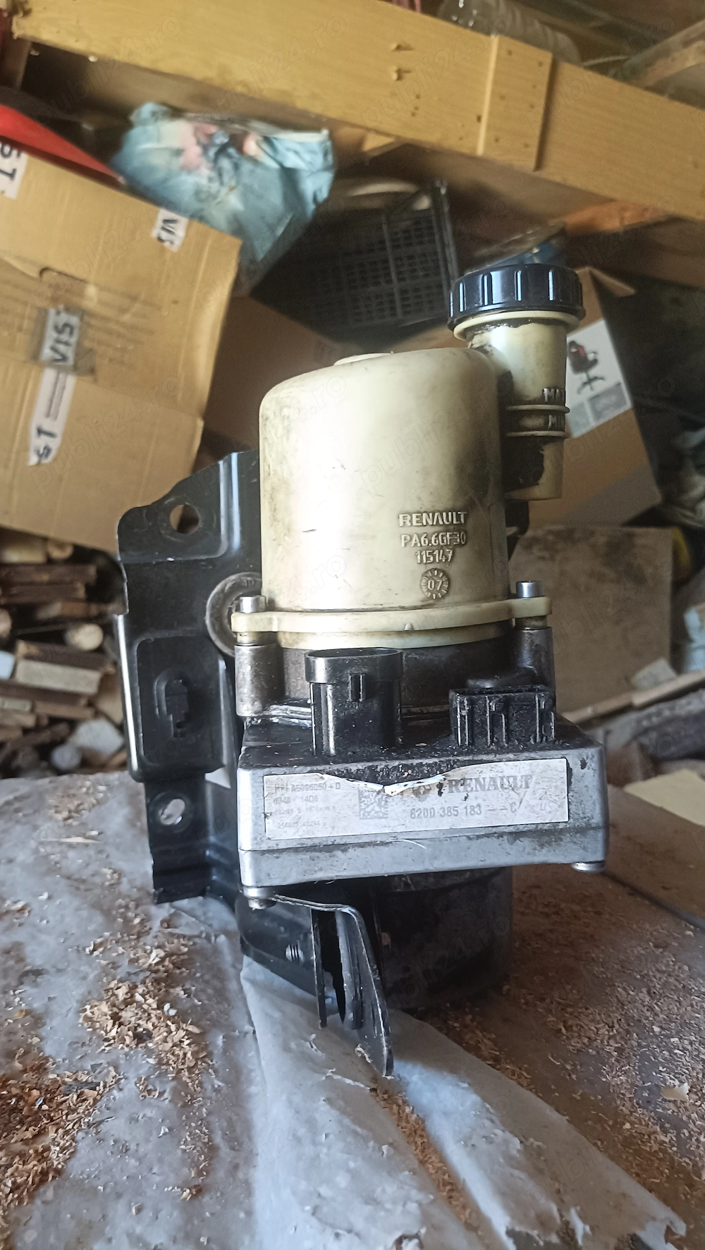 Vand Pompa Servodirectie Electrica Logan I - 2004