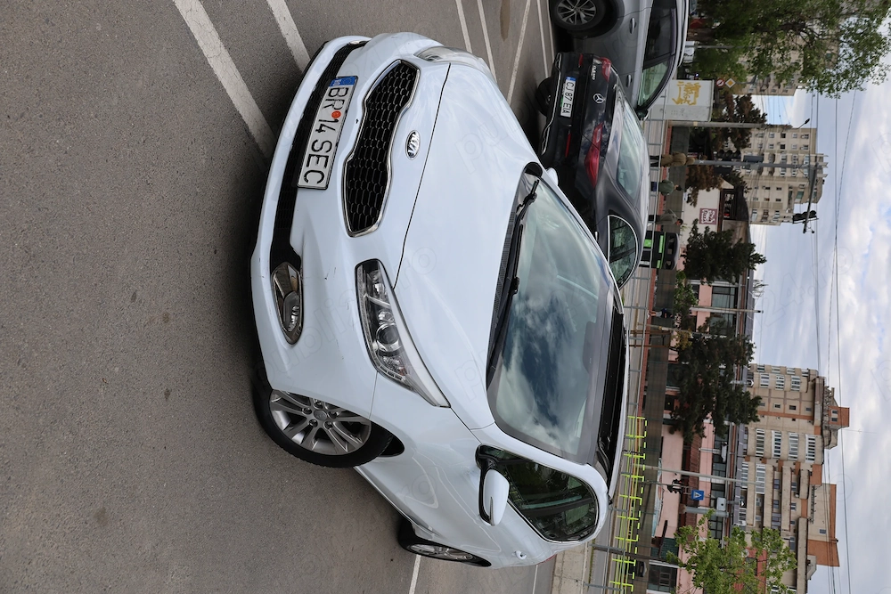 Kia ceed 1.6d 2012   Trapa   Led