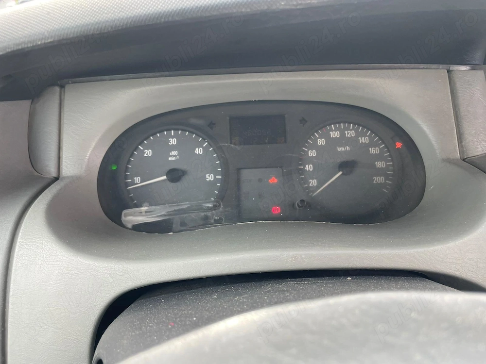 OKAZIE Opel Vivaro