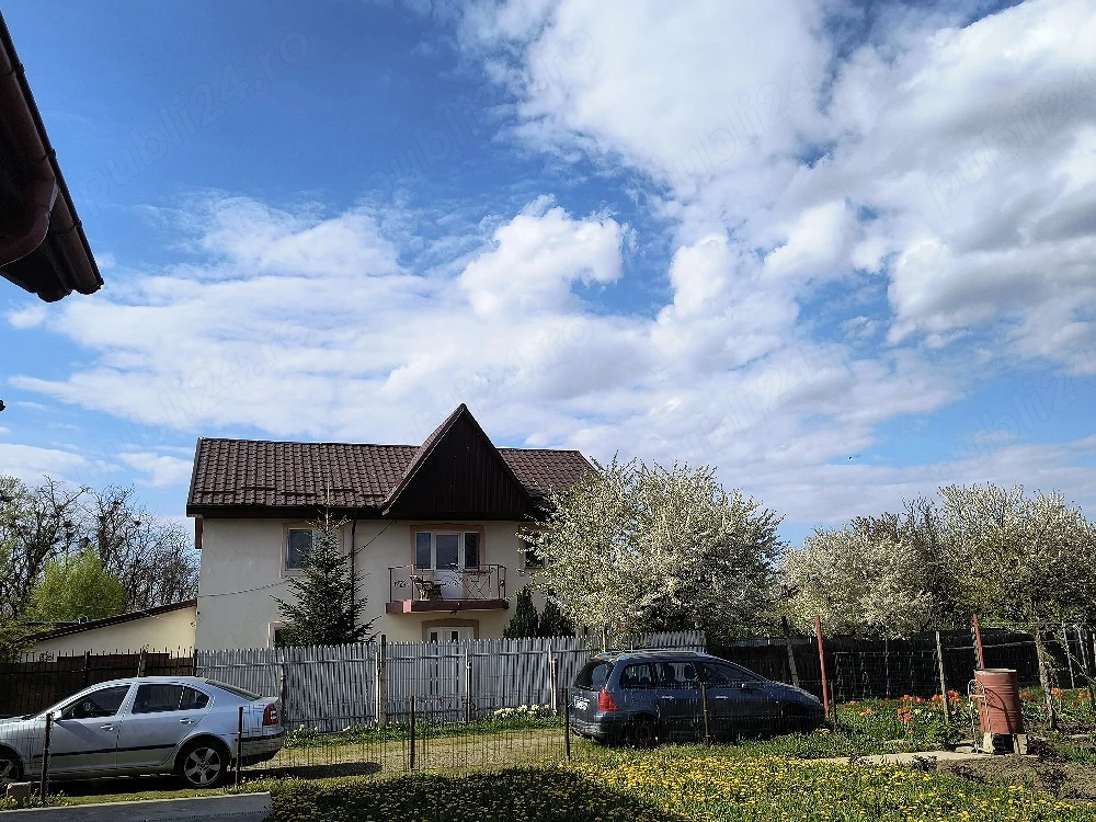 Vilă mobilată în oraș, Bacău zona sud