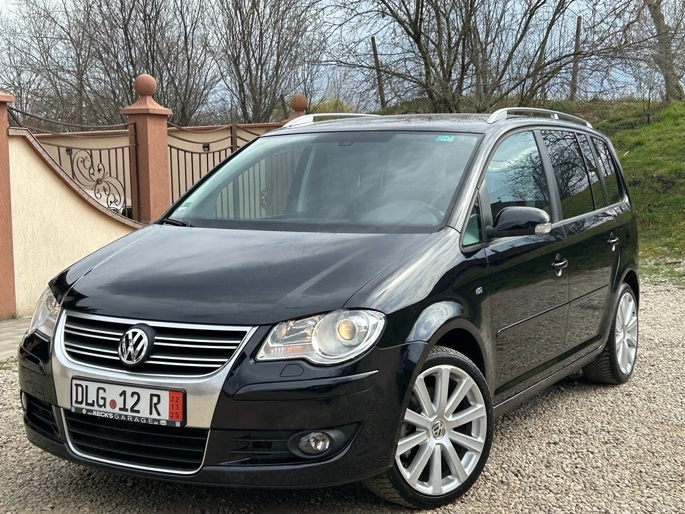 volkswagen Touran 2009 R line 7 locuri 2.0 TDI
