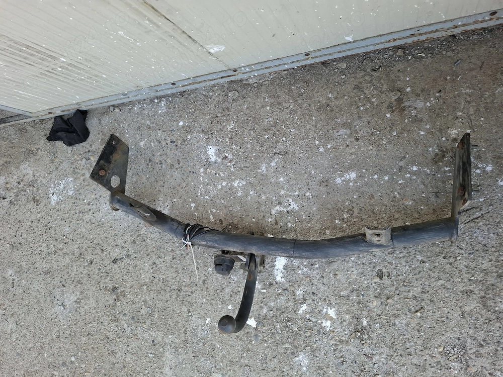 Cand Carlig Remorcare Ford Focus