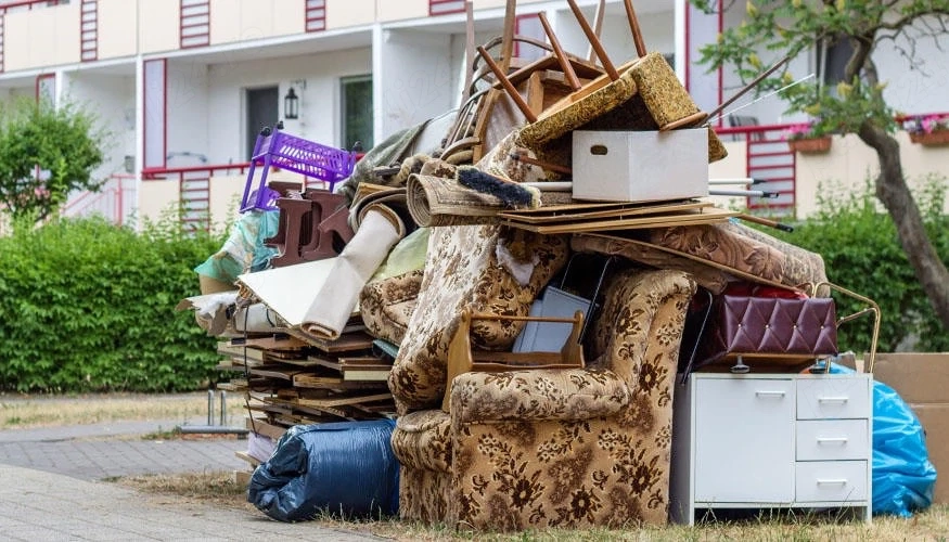 Debarasari apartamente, case, garaje, birouri, locuinte 