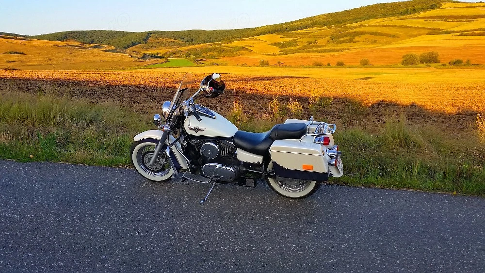 motocicleta kawasaki vn1500 classic