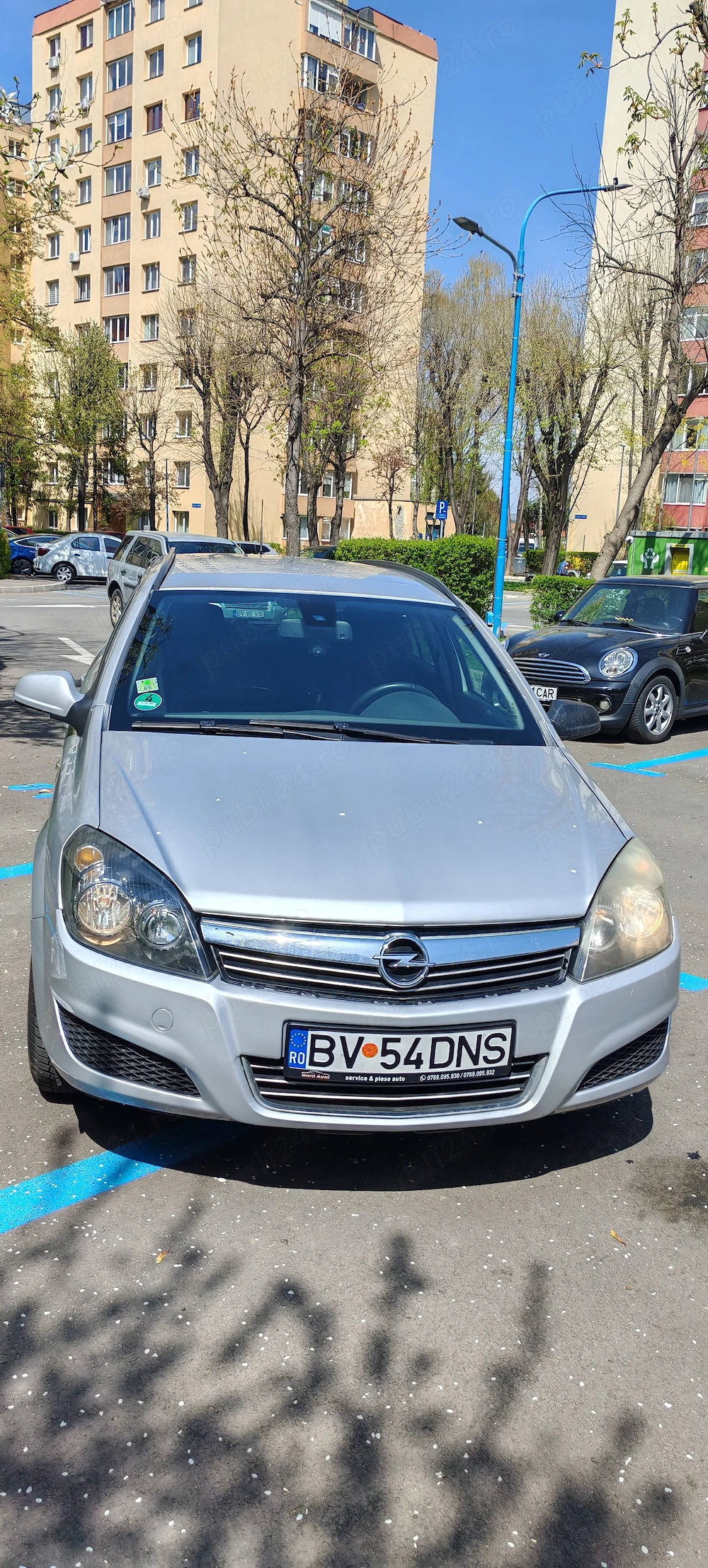 Vând Opel Astra h caravana an 2011 1.7 tdi 337000km 6+1 viteze euro4 climtronic.