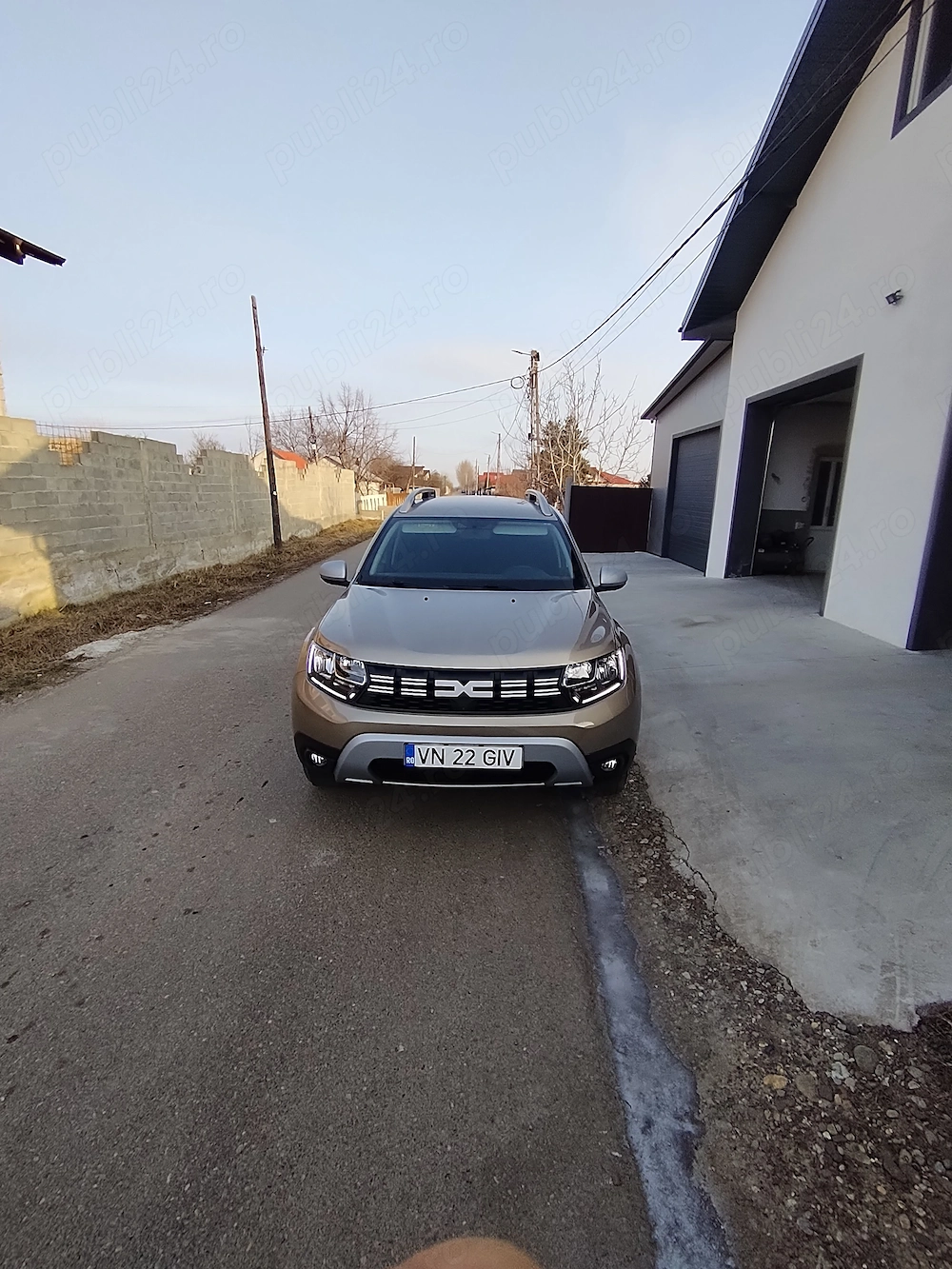 Vând Dacia Duster 1.5 cdti  4 4