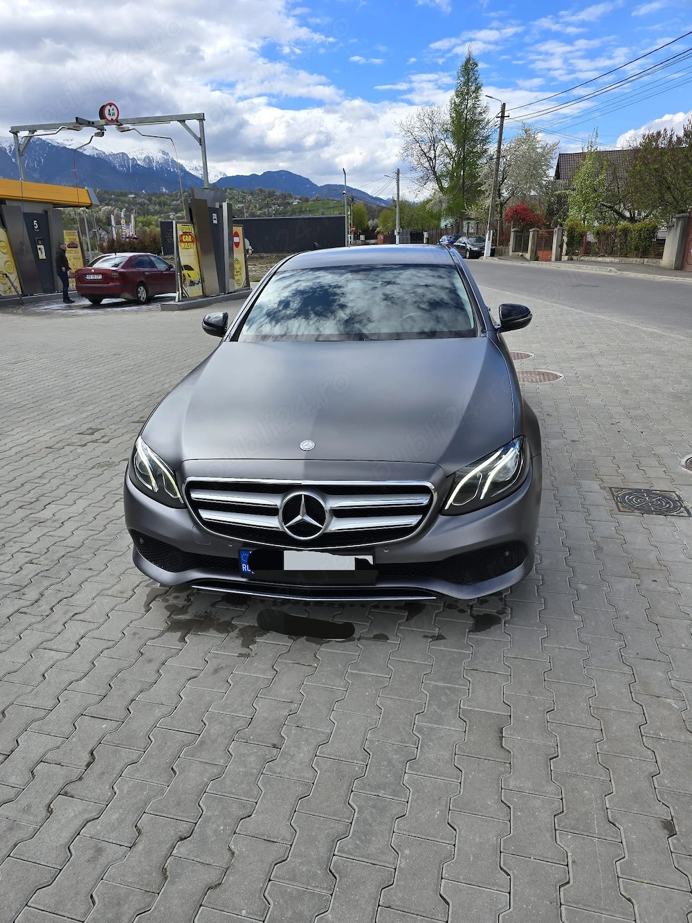 Mercedes-benz w213 an 2016