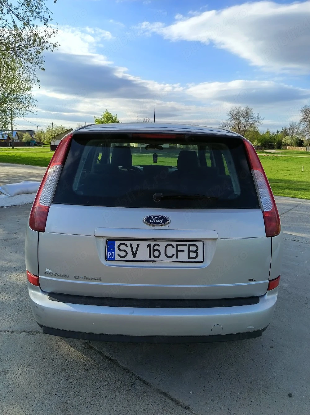 Vând Ford C Max 1.6 tdi anul 2006 km 243000