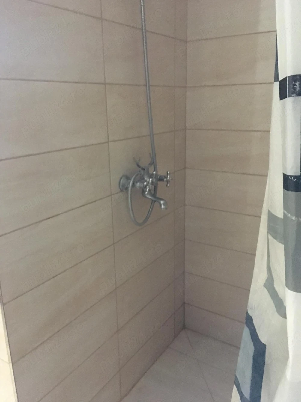 Ofer spre chirie Casa noua in Horia ,500 Euro   luna ,Central