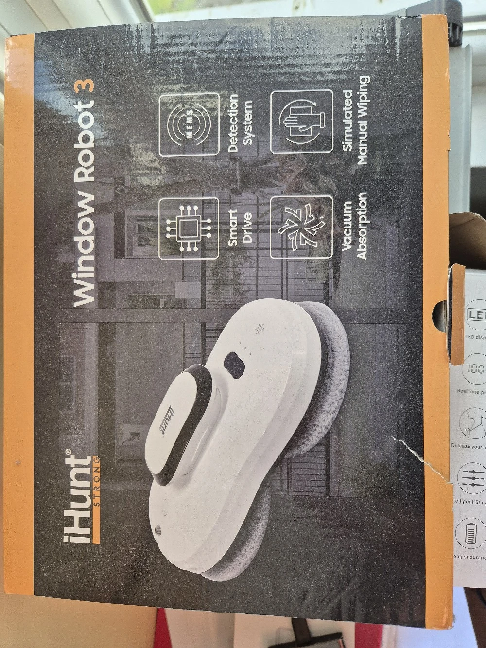 Robot curatat geamuri iHunt 3