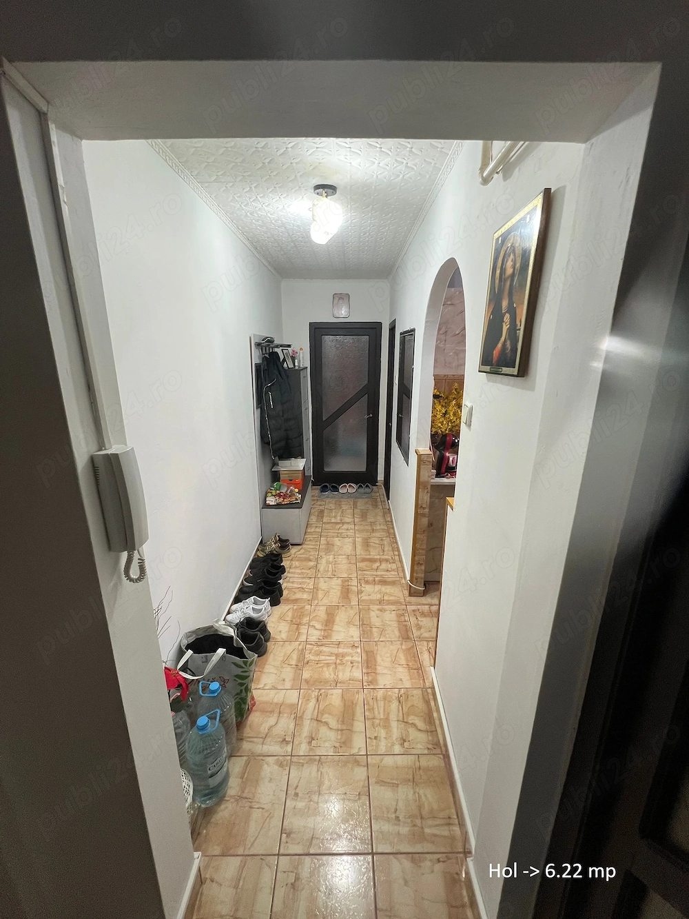 Vand apartament 3 camere zona garii, Salonta