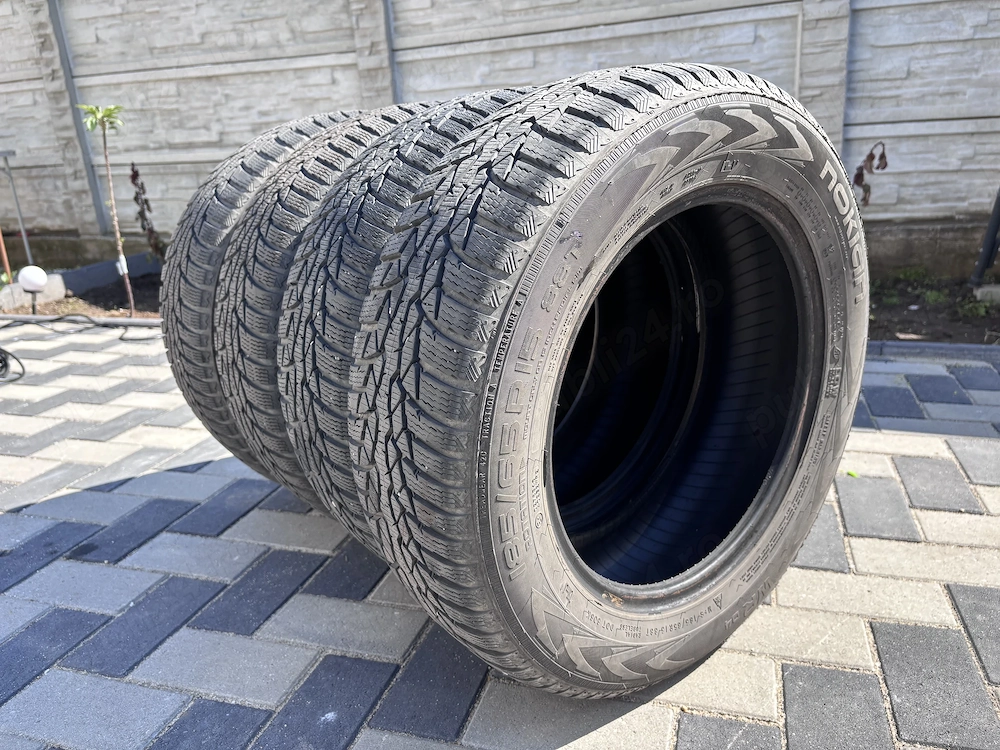 Nokian WRD4 184/65/R15 de iarnă
