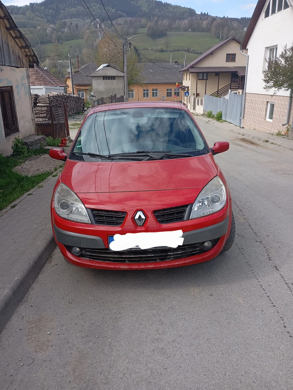 Vând Renault Grand Scenic 2