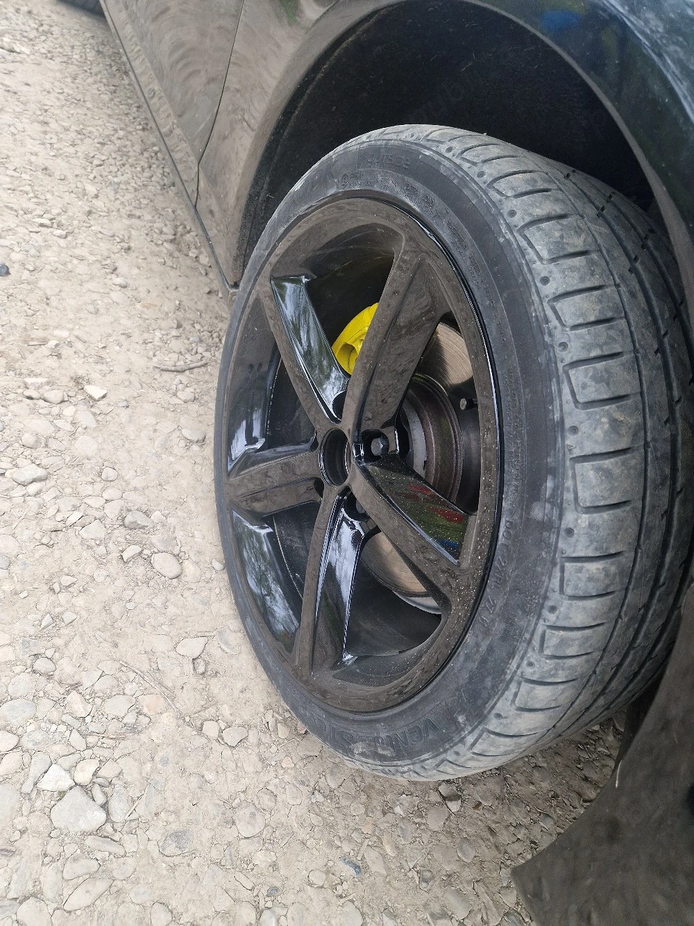 vand jante r 18