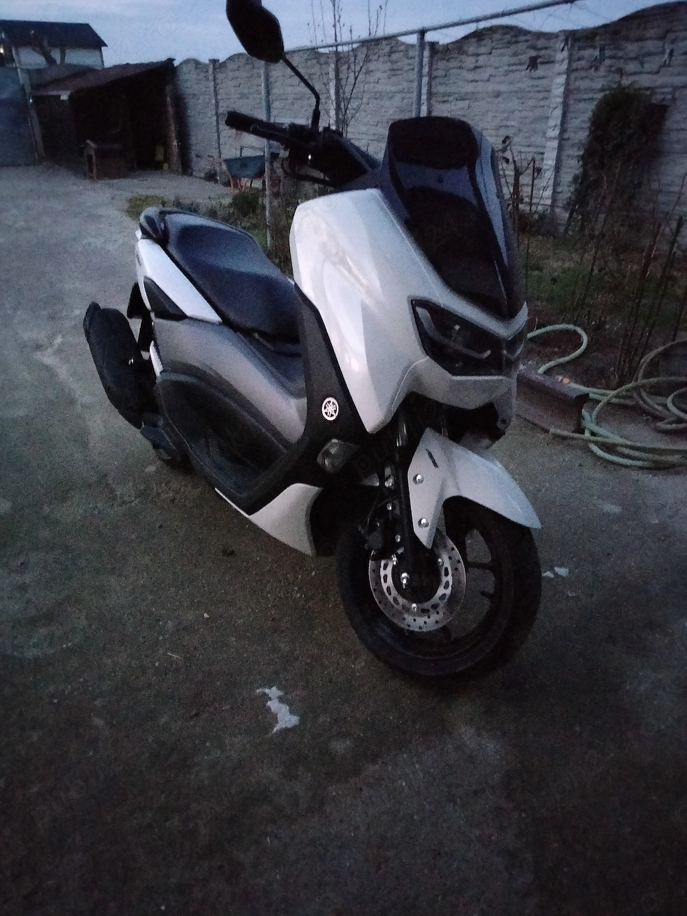 Vând Yamaha nmax125 2024