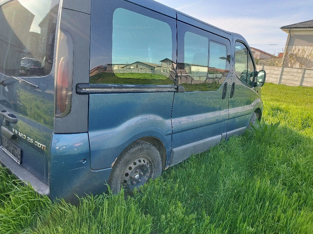 dezmembrez Renault trafic / nissan primastar 