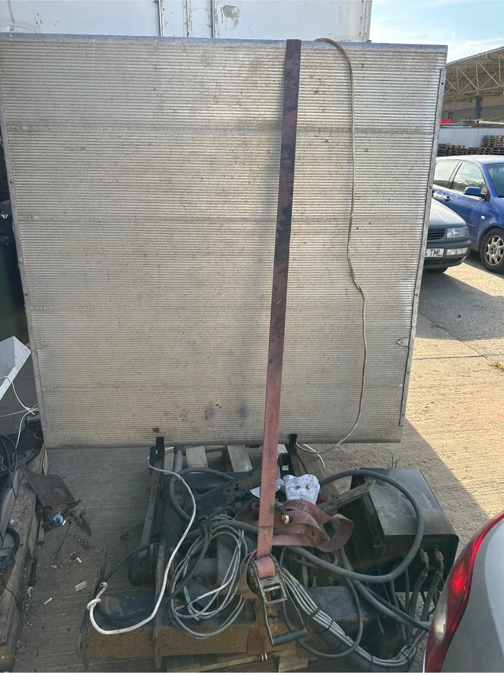 lift oblon hidraulic pentru Box van 