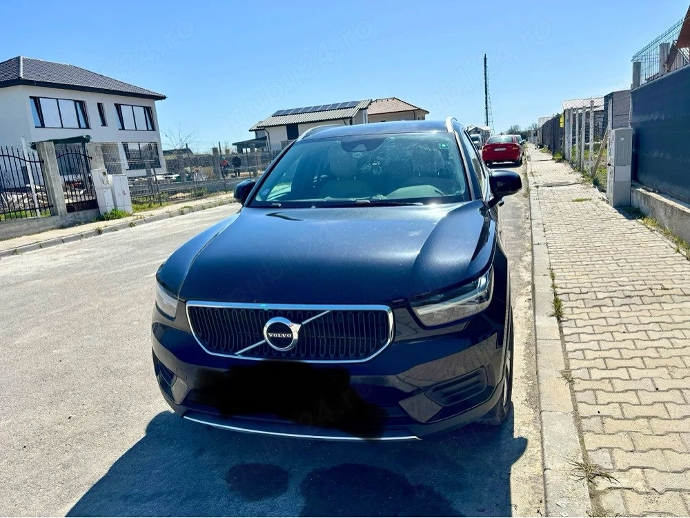 Volvo XC40 T5 Twin Engine Plug-in Hybrid   2020   262 CP   Automat   Stare foarte bună