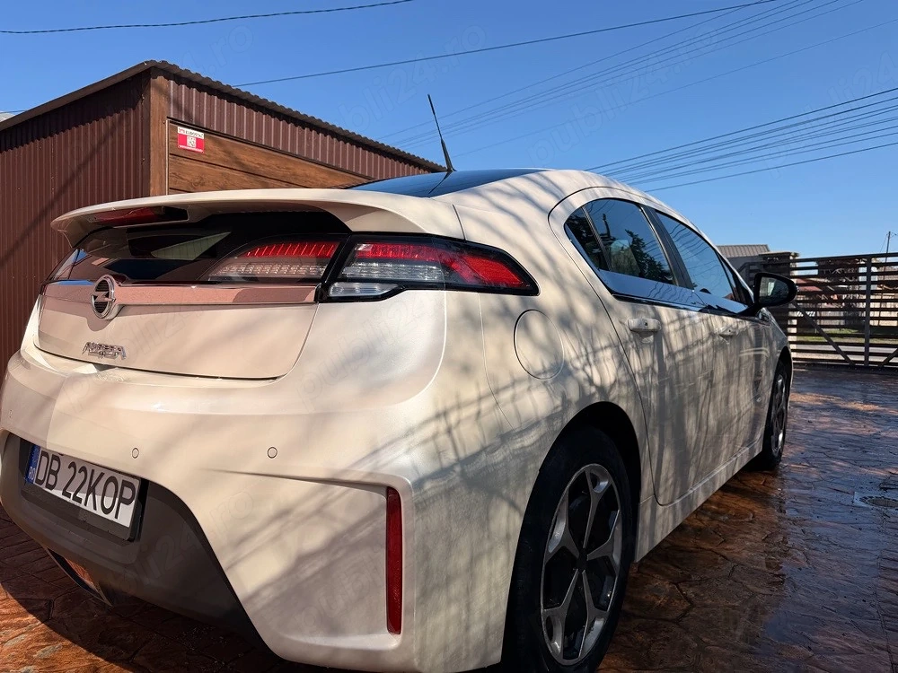 Opel Ampera 2013   Electric + Autonomie extinsă | Foarte economică