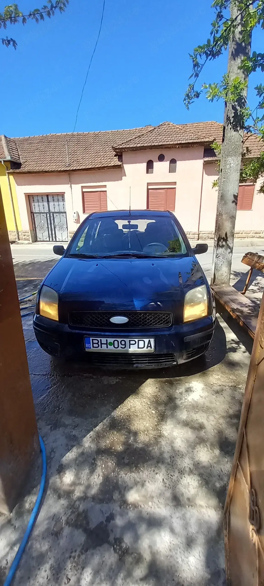 Vând Ford fusion.
