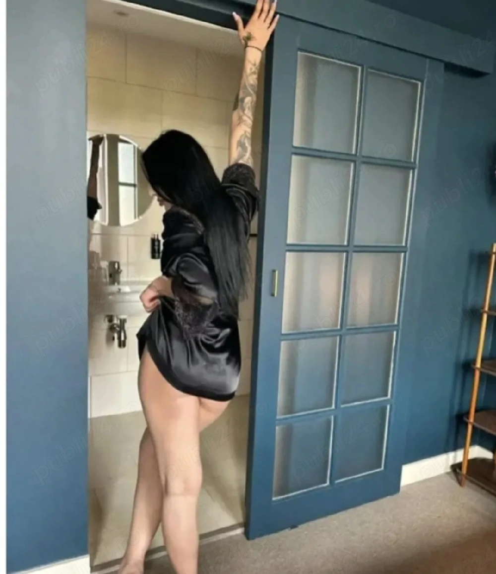  Bruneta matura !!! party!!! Te aștept în compania mea 