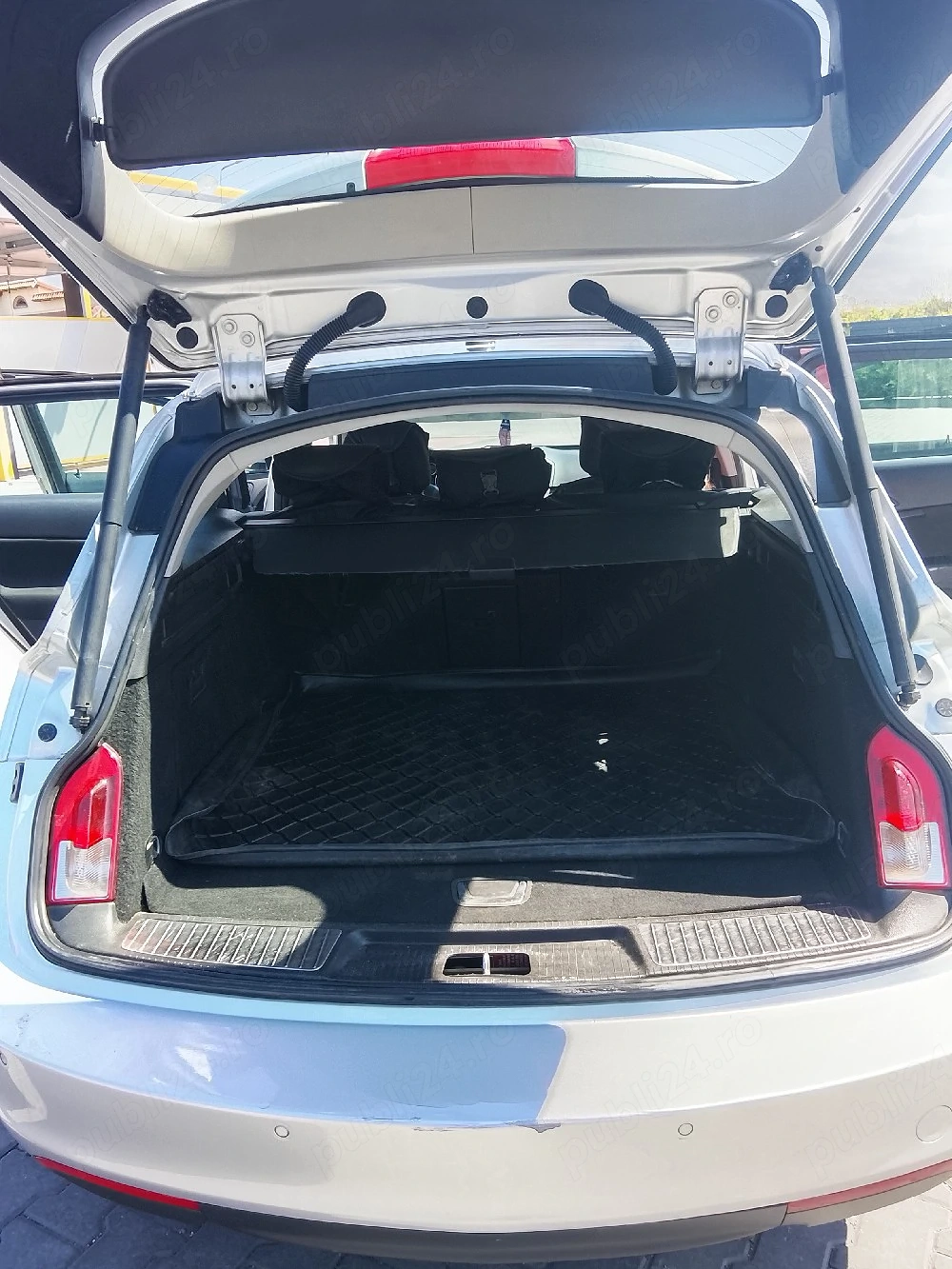 Vand Opel Insigna Sports Tourer 