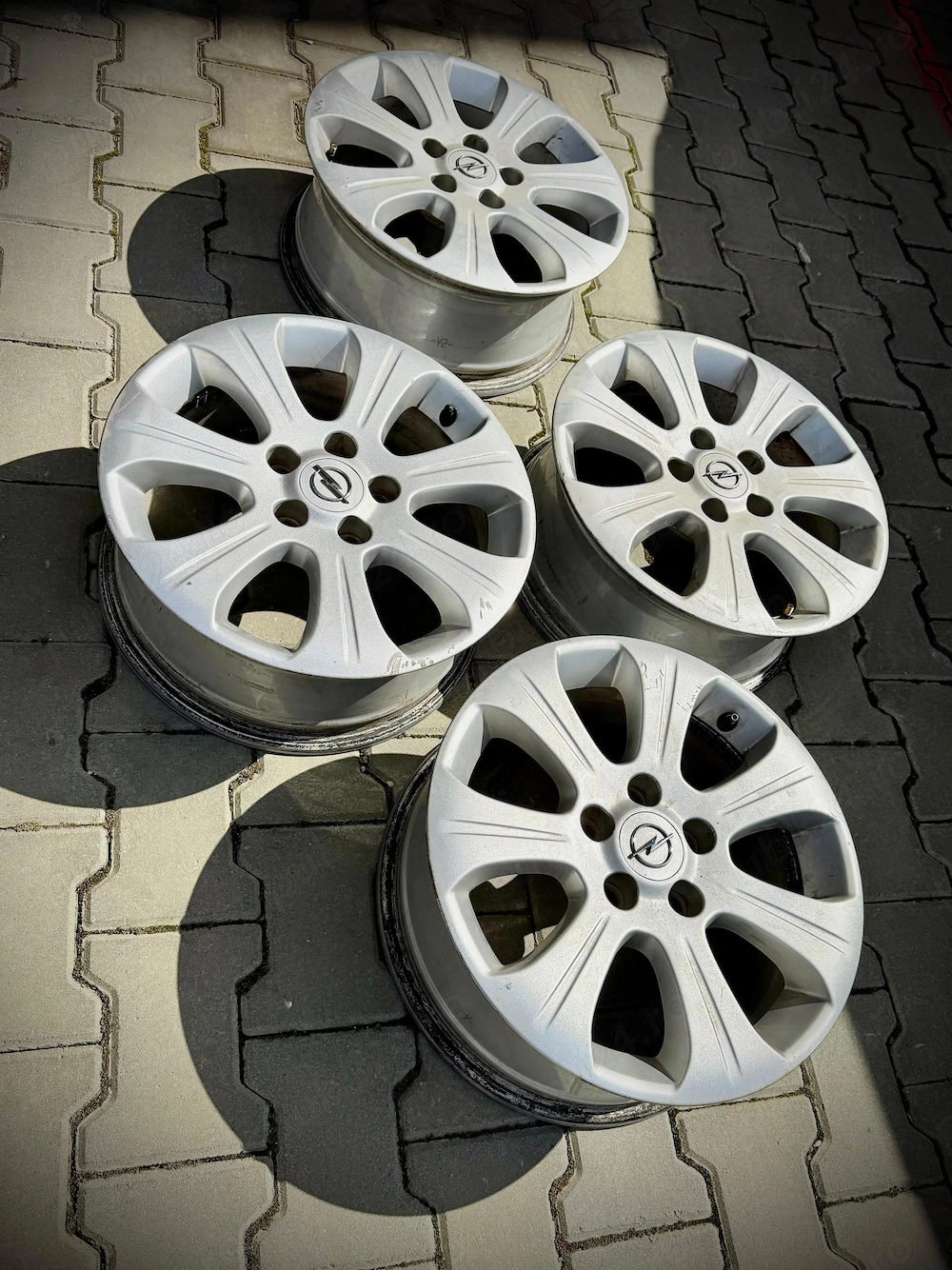 Vând jante aliaj originale Opel R16, 5x110, ET39.