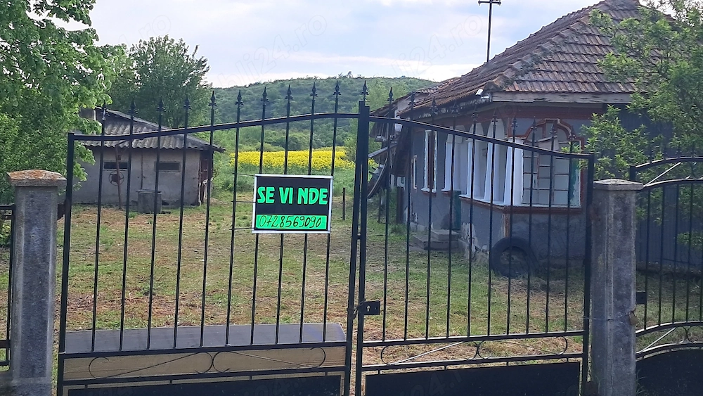 Casa de vanzare !