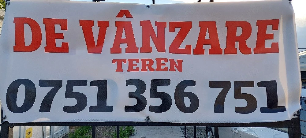 Teren intravilan de vânzare 