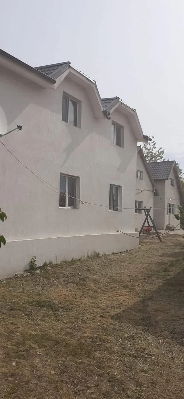 3 cade de vanzare  