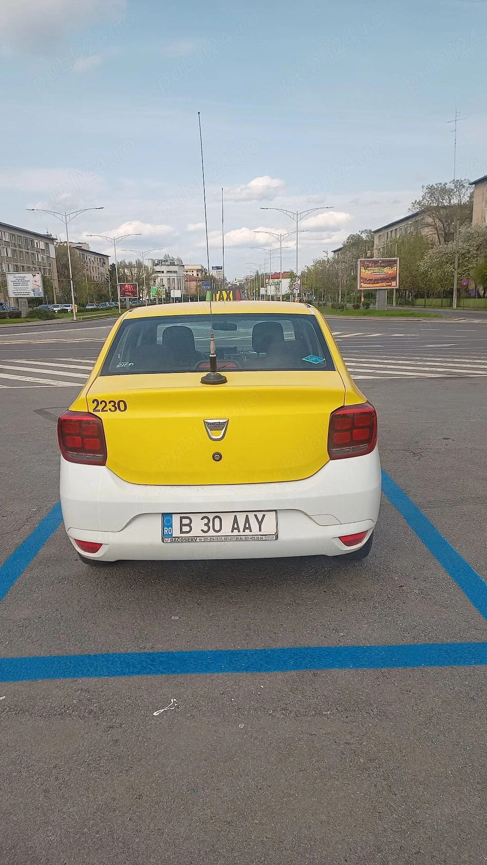Vând Dacia Logan Taxi