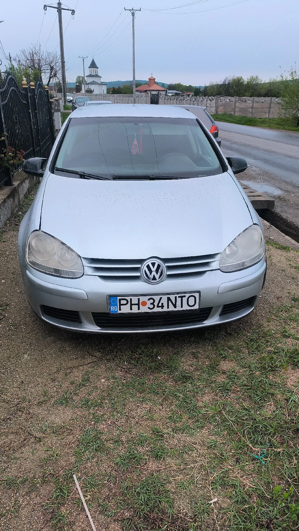 Vând Golf 5 