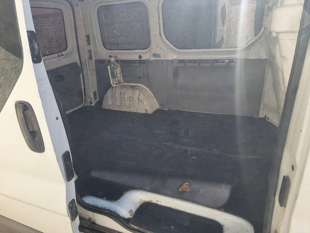 Renault Trafic 2007 Autoutilitara N1