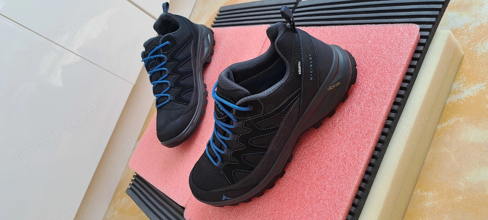 Adidasi barbati McKINLEY Aqumax 42.5-43