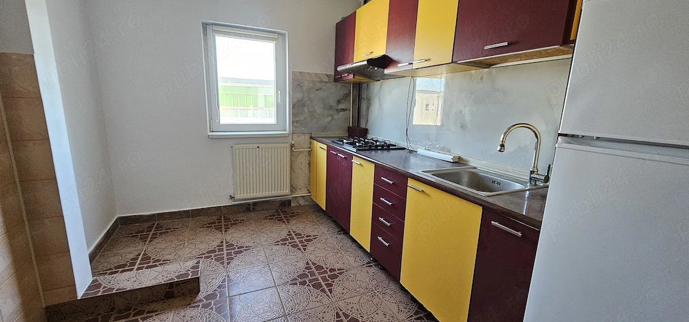 Vând Apartament 2 Camere - Zona Micalaca