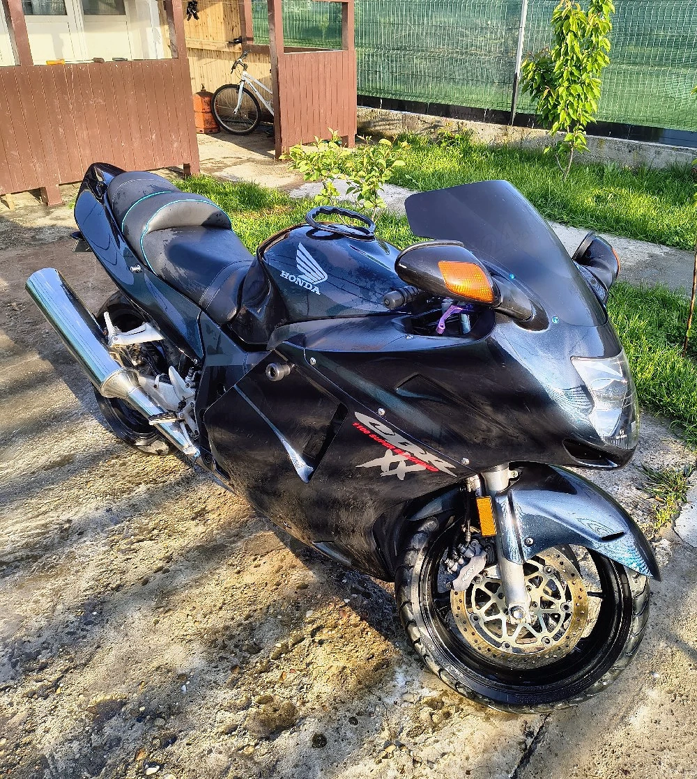 Honda CBR 1100xx Superblackbird