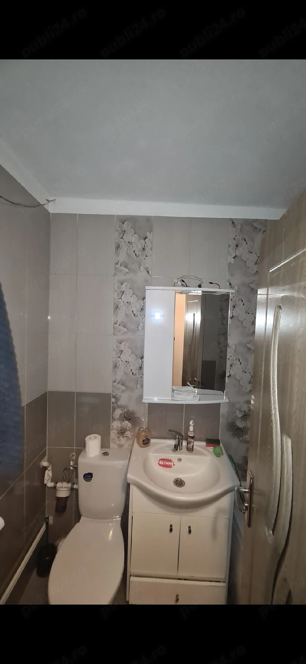 apartament 2 camere etaj 4