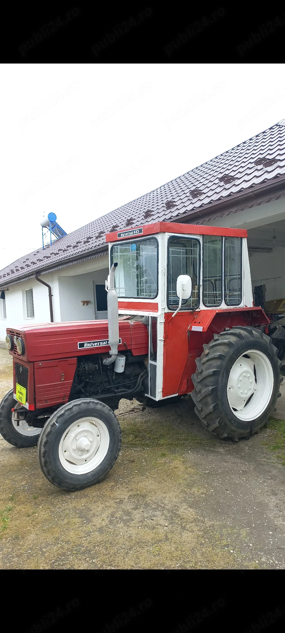 Tractor U445 cu plug de Craiova si remorca monoax de Medgidia