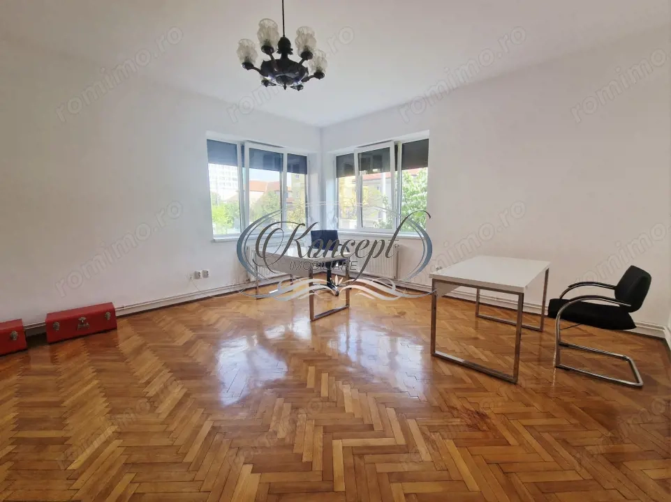 Spatiu pentru biouri, zona Parcul Central