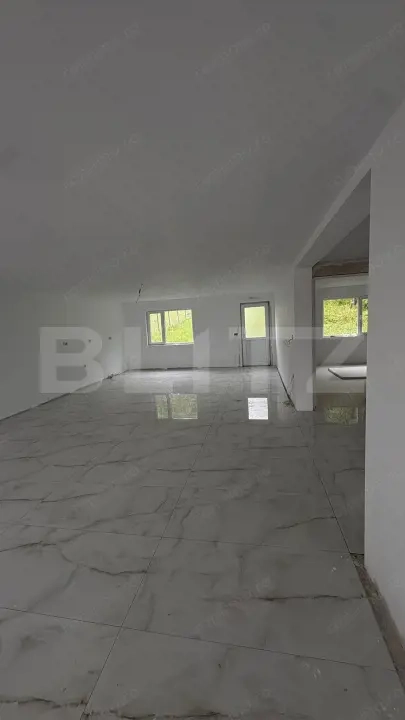 Casă nouă cu teren de 1000 mp, la marginea pădurii, în Vlăduleni