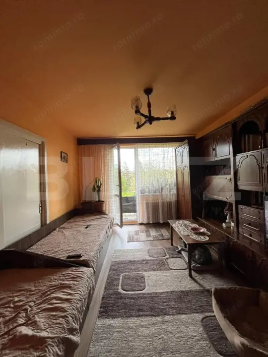 Apartament 2 camere, 47 mp, etaj 3, zona Aleea Carpați