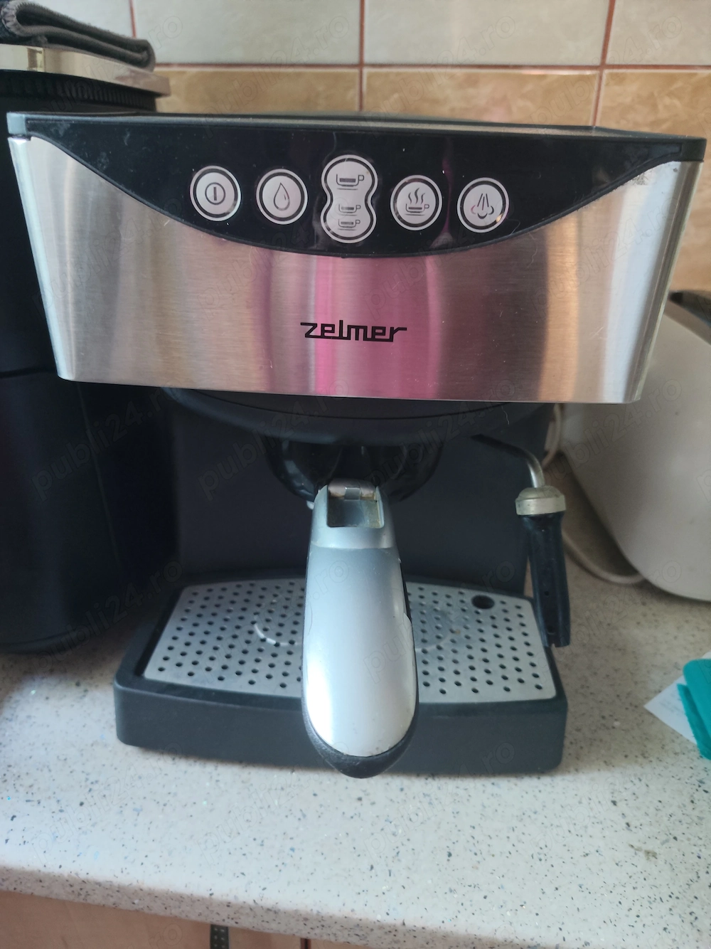 Expresor manual Zelmer 