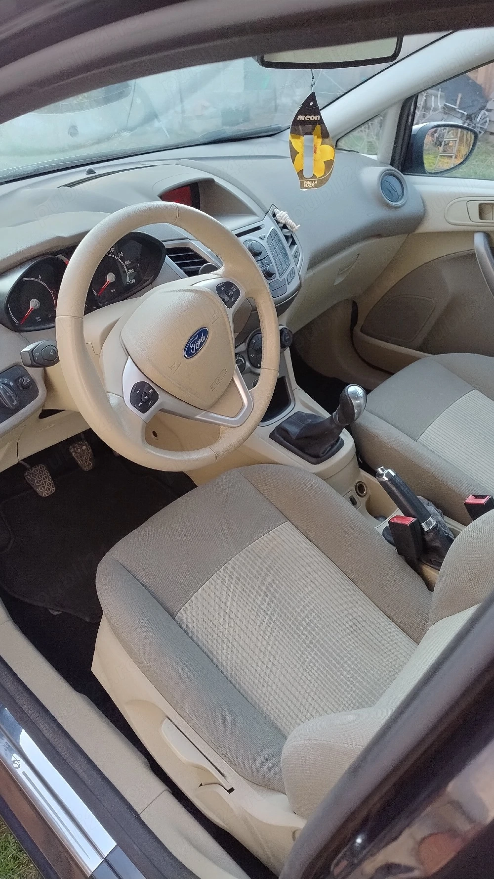 Ford fiesta, elegant.