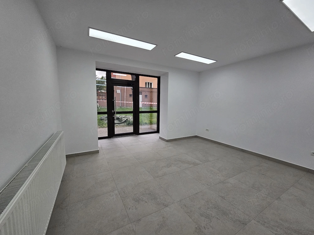 Spațiu comercial   ideal pentru birouri   cabinet   servicii   Hunedoara (zonă pietonală)
