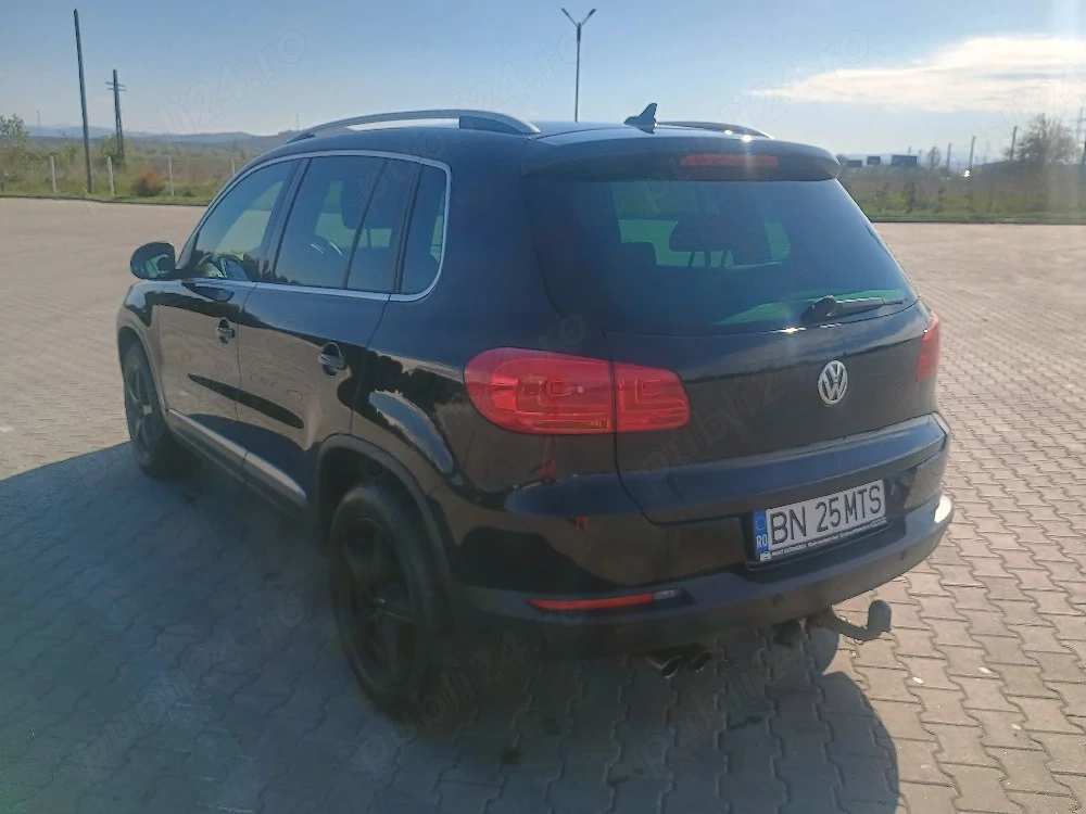 Vând Volkswagen Tiguan 2013 4x4, cu cutie automată.