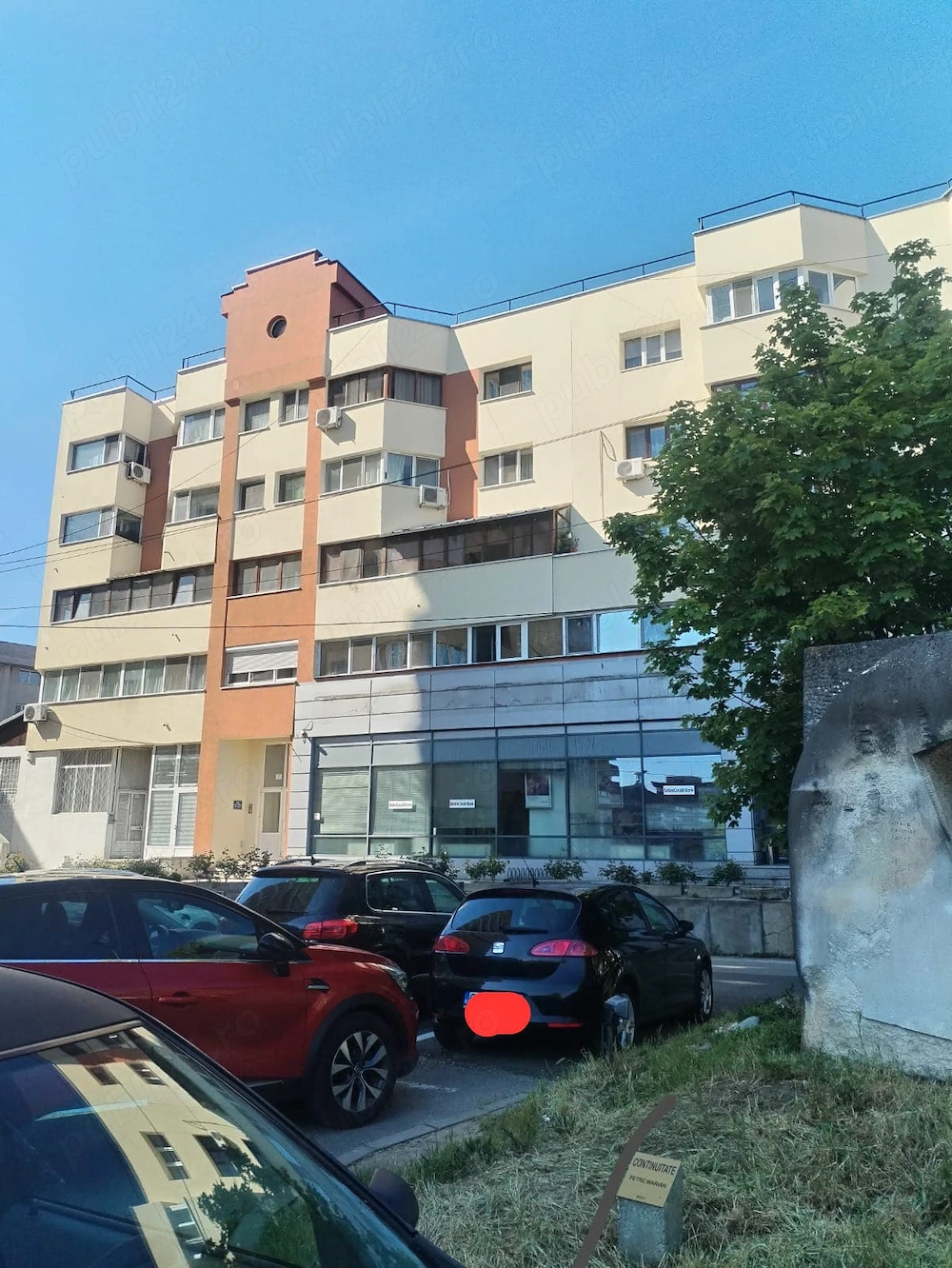 vanzare apartament etaj4 4, zona ultracentrala, strada Gheorghe Magheru,  Targu-Jiu