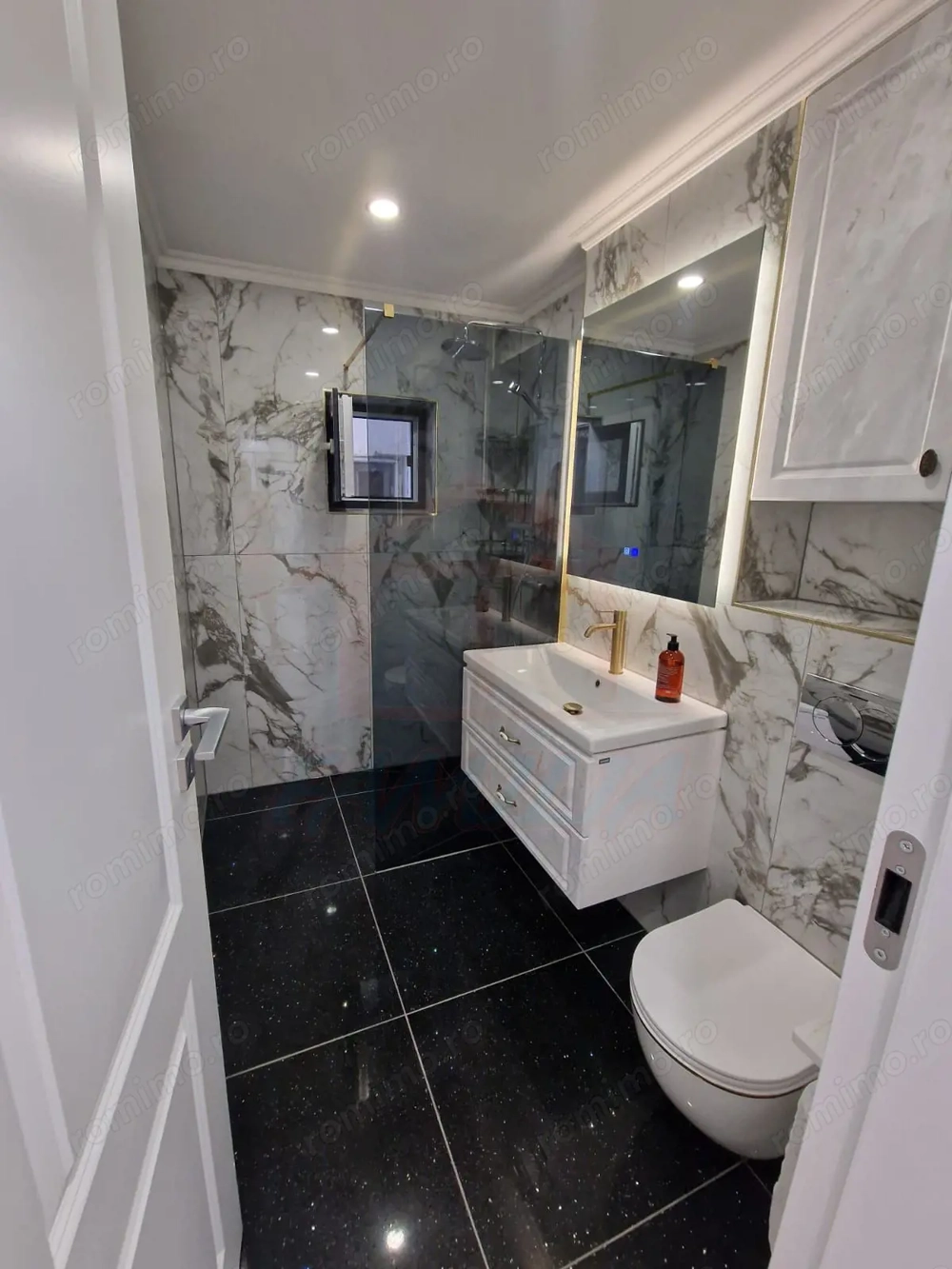 Închiriere apartament 2 camere, complet renovat- IC Frimu