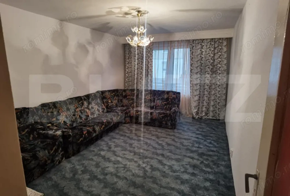 Apartament 3 camere de vanzare – Zona Unirii, Reghin | 64 mp utili